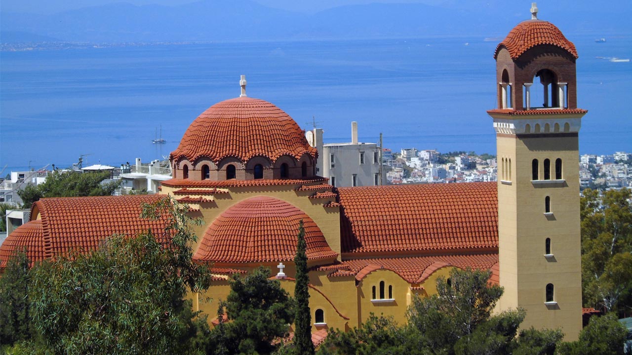 Θεία Λειτουργία για τους μαθητές των Πανελληνίων εξετάσεων